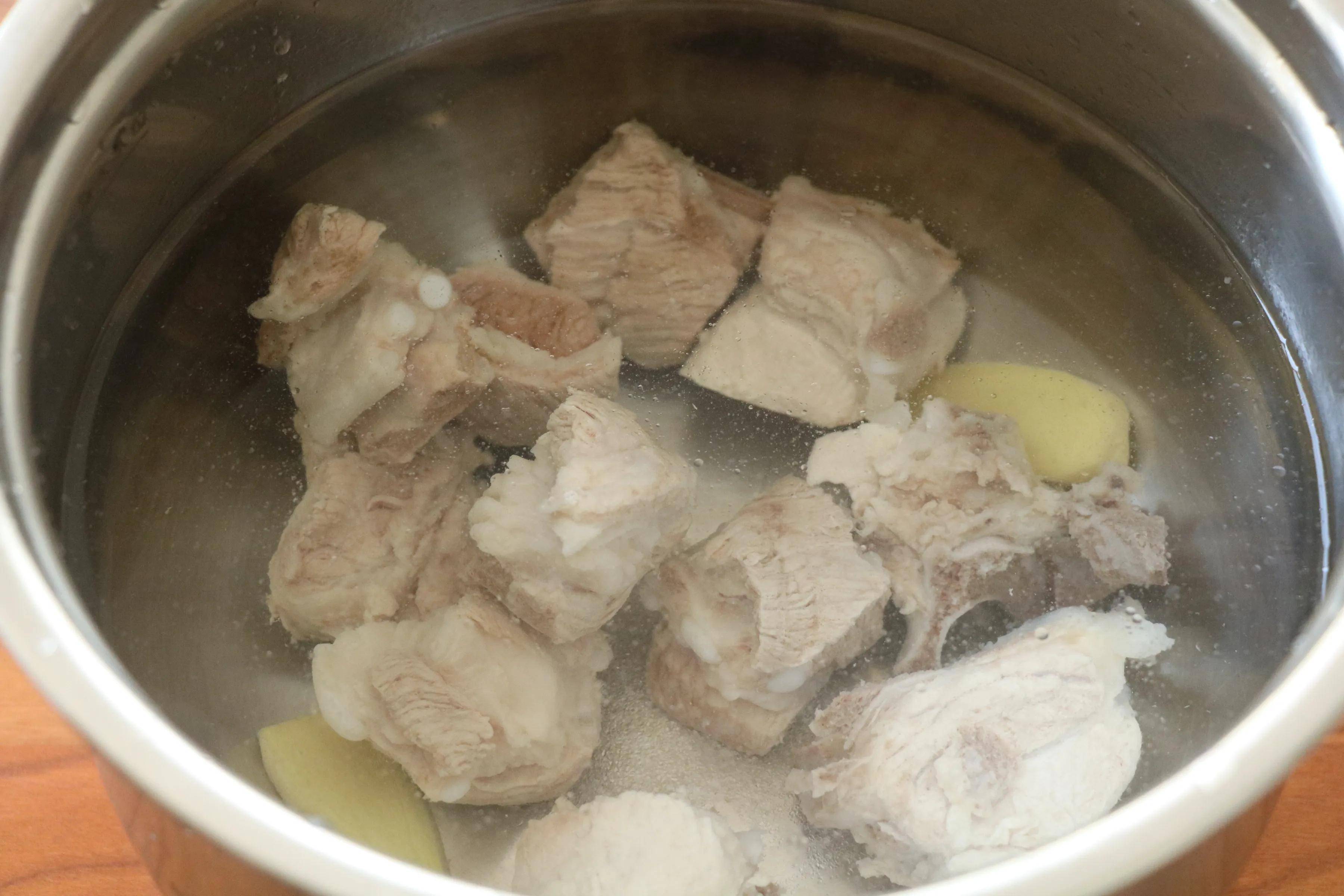 原创
夏天太爱喝这碗汤了,清淡爽口不油腻,还能清热下火,一定要多喝