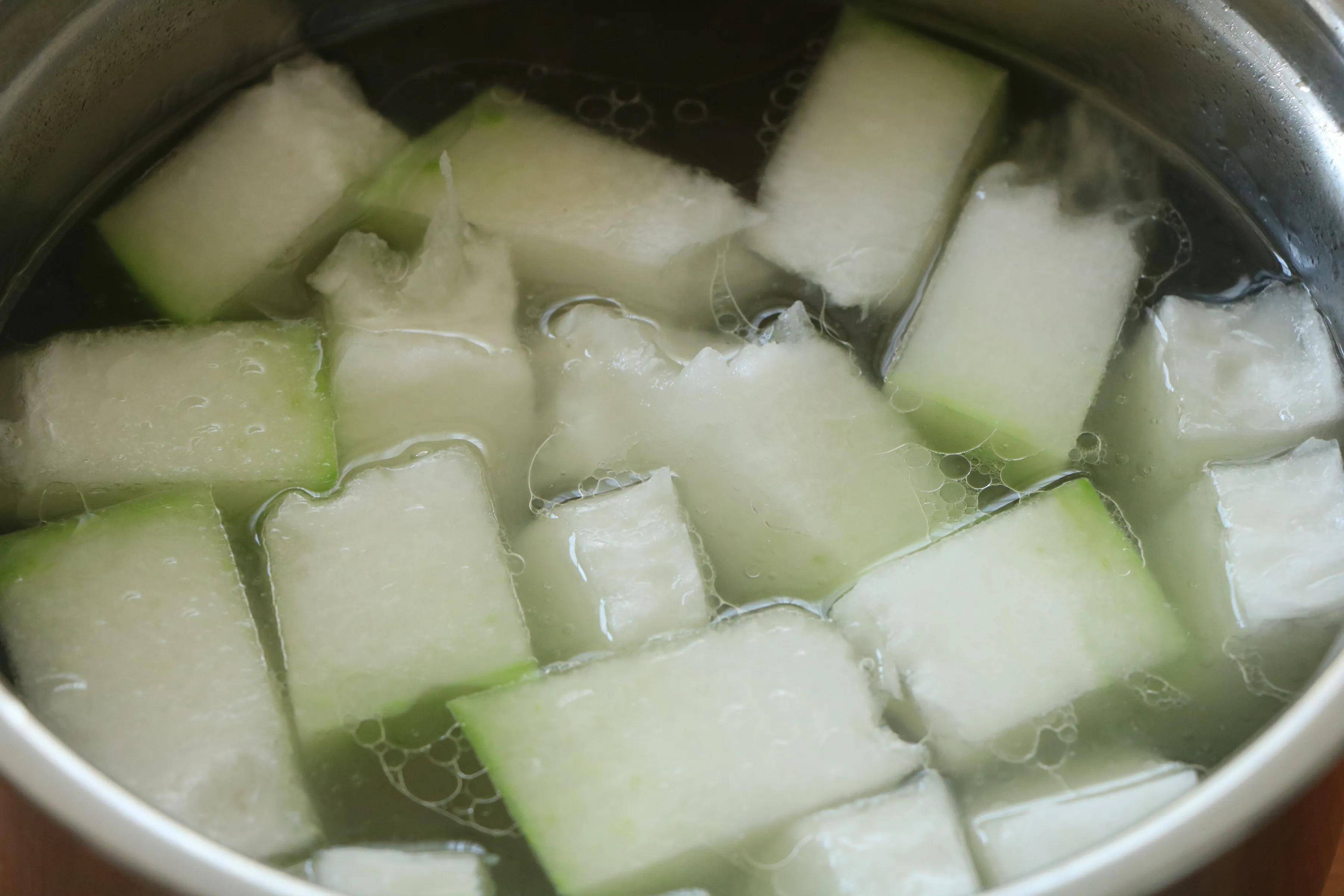 原创
夏天太爱喝这碗汤了,清淡爽口不油腻,还能清热下火,一定要多喝