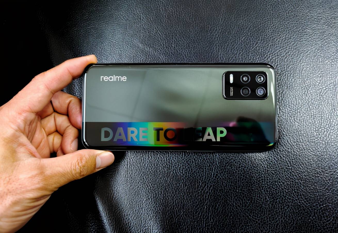 千元潮机realme真我q3系列这算不算千元机皇