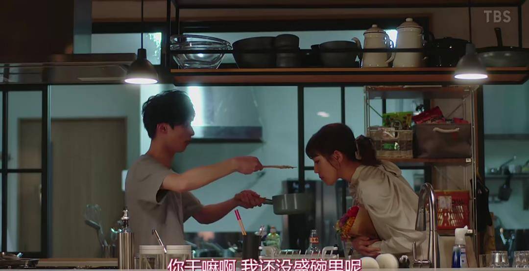 网红和厨师的同居爱情好甜啊!