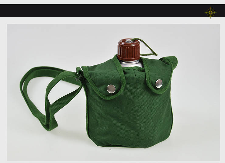 78式军用水壶吃饭喝水两不误老兵们心目中的好家伙