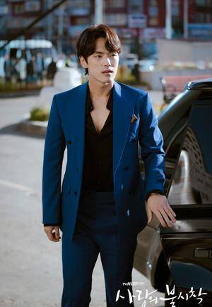 金正贤近况曝光消失1月都在道歉时间导演原谅合作下部戏