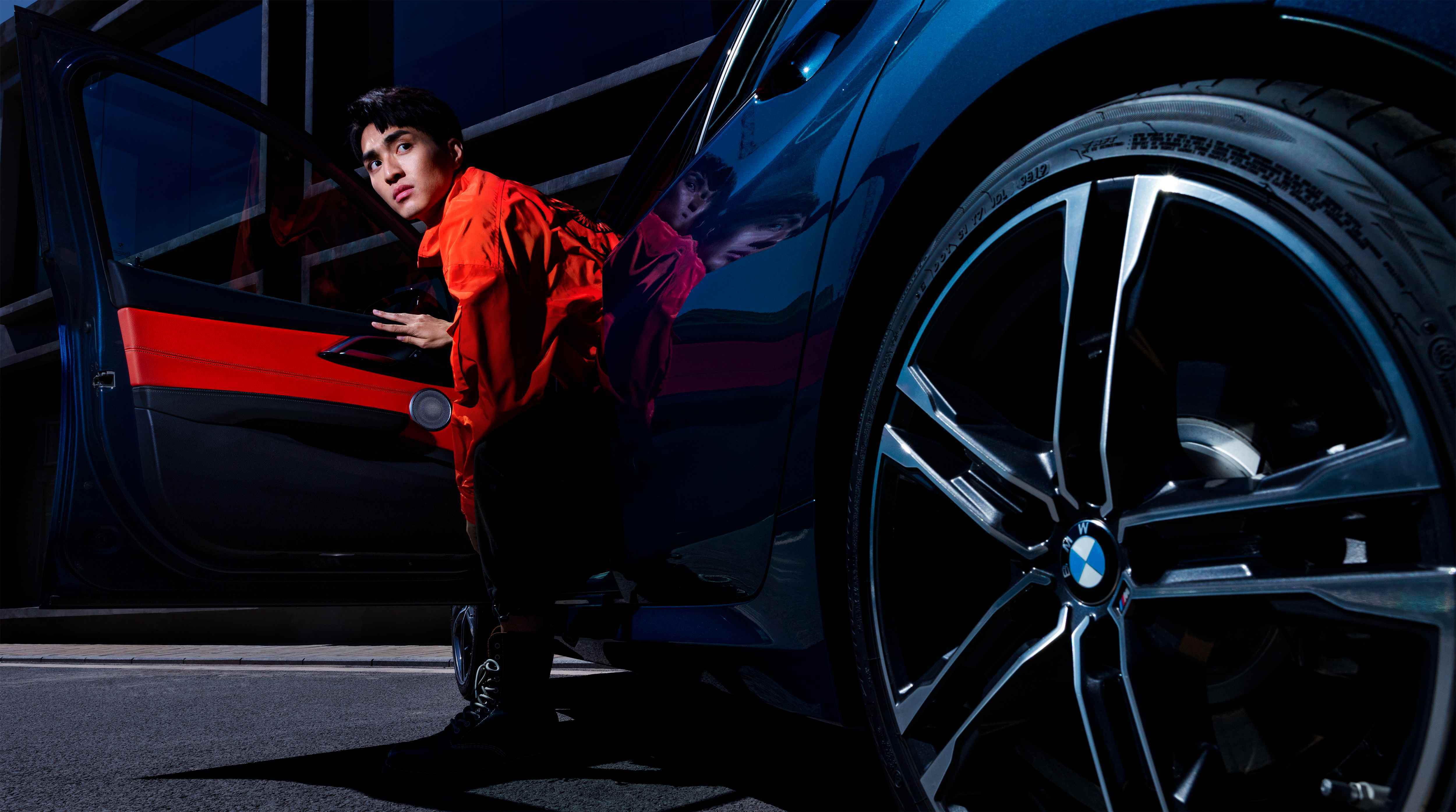 bmw 1系运动轿车拍了拍"你":"潮"有所值,升级来袭