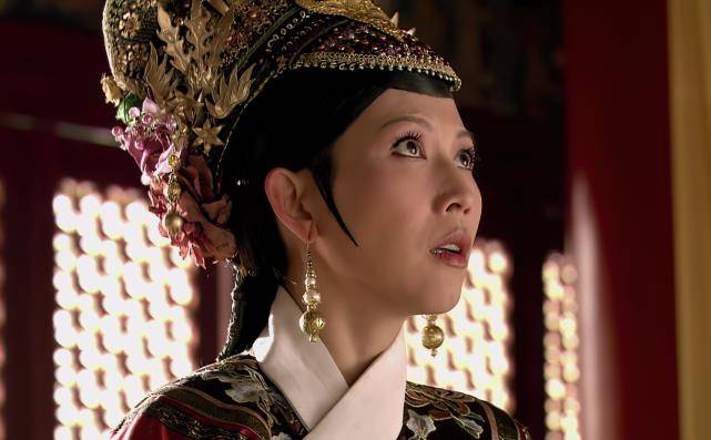 甄嬛传:甄嬛回宫前,皇后在宝华殿折断两次香,早已暗示结局凄惨