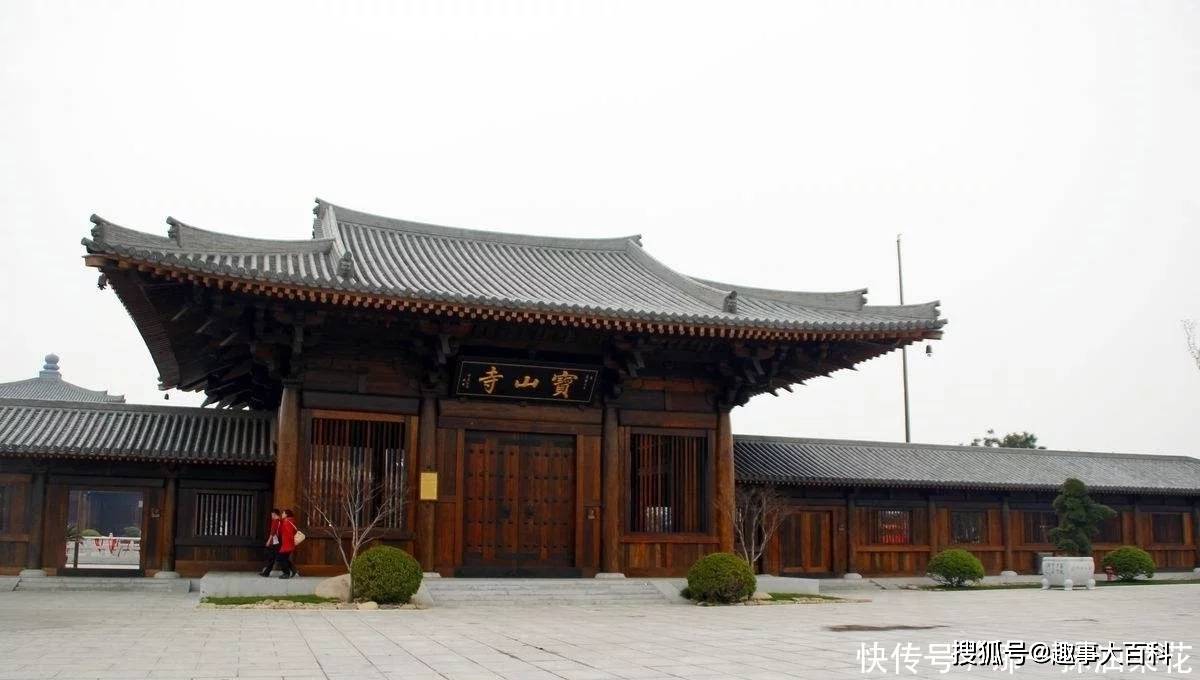 这个寺院达到了中国匠艺的巅峰 耗资8亿 没有一颗钉子 榫卯