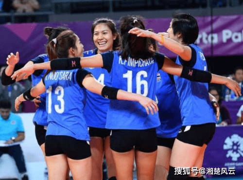 泰国女排名单_泰国女排短裤尴尬图(2)
