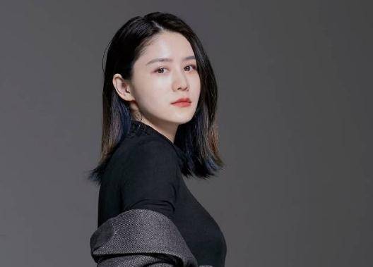 秦海璐说张馨月矫情,你觉得张馨月矫情吗?