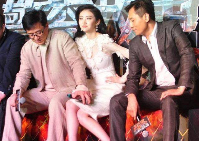 彭于晏,黄轩,林更新,郑恺,陈学冬,王俊凯等诸多当红小生成为了景甜的