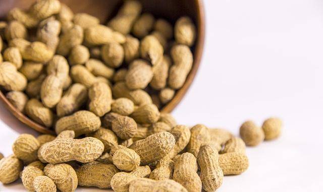 花生6种人不能吃的原因 5f94cc0448c64d82bf9b8d8869c6a79e.jpeg