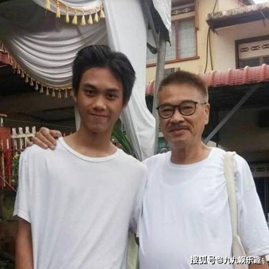 原创吴孟达18岁儿子爆红曾因一个微笑遭网暴如今网友自称是他老婆