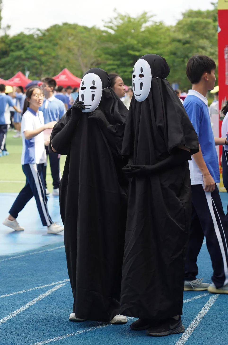 外语说世界 文化游天下 这场热辣的外语文化艺术节 你get了吗 游园会