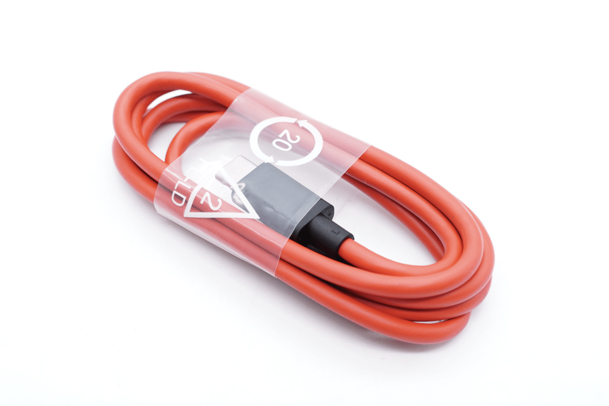 塞那z65适用的充电线 9e9ed5635f474e73b3a01b625b41e3db.png