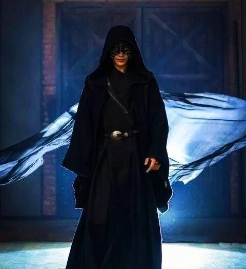 原创朱一龙蛰伏十年惊鸿跃让微博发抖的当代男神