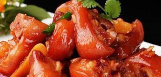 啤酒炖猪蹄汤怎么做 e77589eb9c384932952573af6e2716e6.jpeg