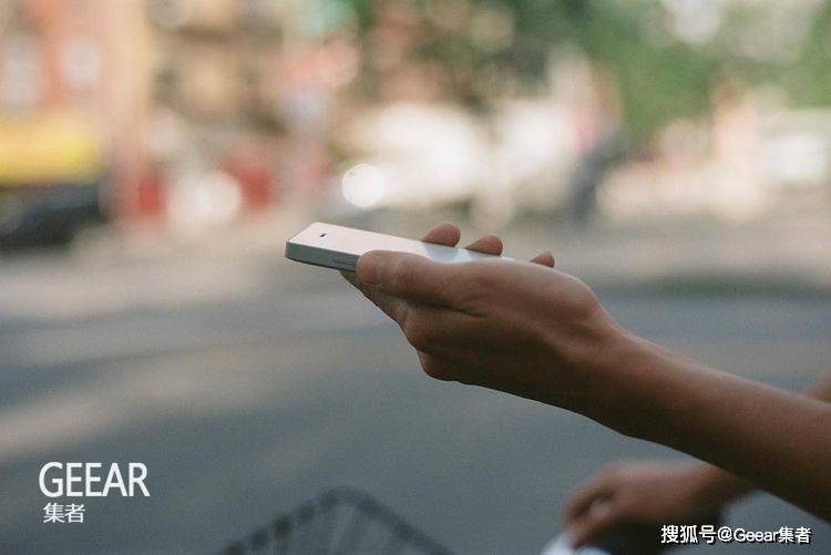 Light|它帮我解除社交软件的枷锁，这次我爱了