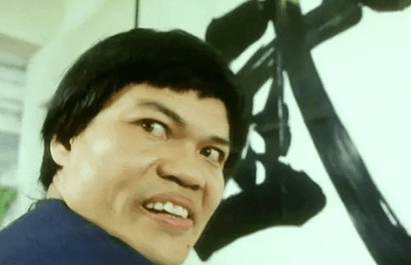 他是港坛"最丑"男星,中年出道被星爷捧红,今儿子帅到不像亲生