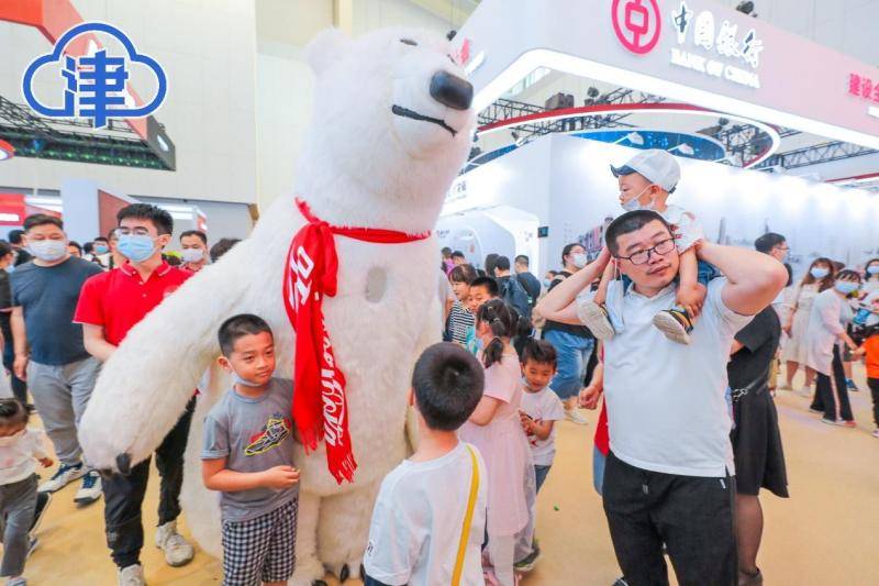 模式|智能大会开放日进入加强“人从众”模式