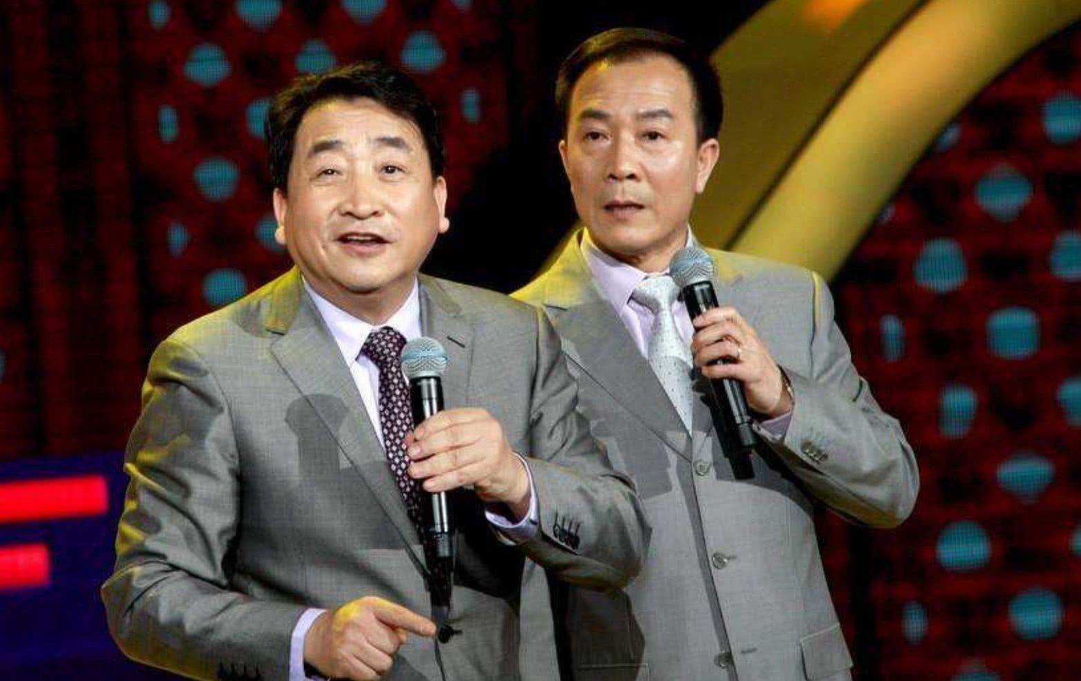 姜昆与戴志成这年6月1日,在北京社会福利院的邀请下,姜昆和姜河来到