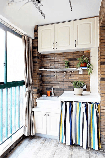 阳台窗帘颜色一般用哪种颜色 4776ef331cc546d98e16df04f611af98.png