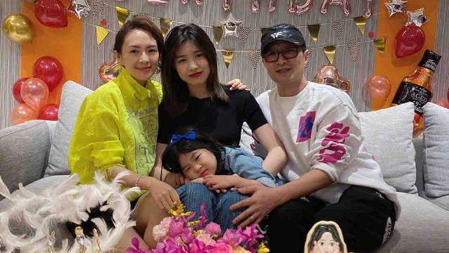 汪峰口中的亲子鉴定,揭开章子怡的继母面纱,母女关系如何了?