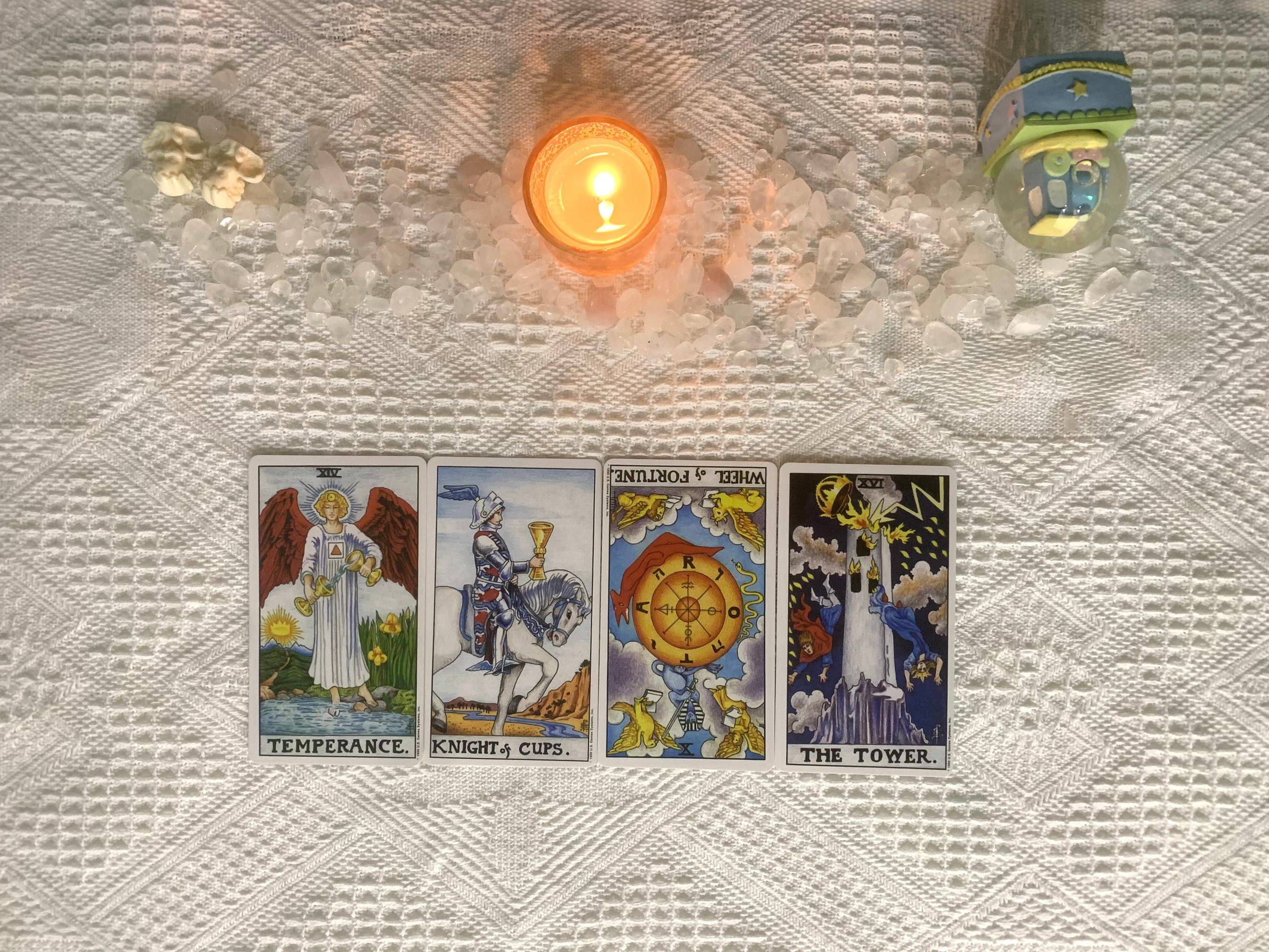 节制牌 圣杯骑士 命运之轮逆位 高塔牌