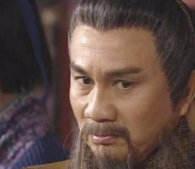 嫪毐有什么本事?凭这个"特长"能让秦始皇的母亲对他言听计从!_吕不韦