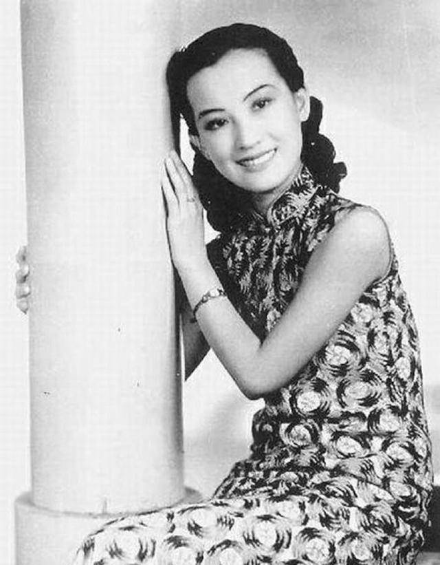 原创乱世出佳人她年少成名命运多舛时隔百年照片如今218万成交