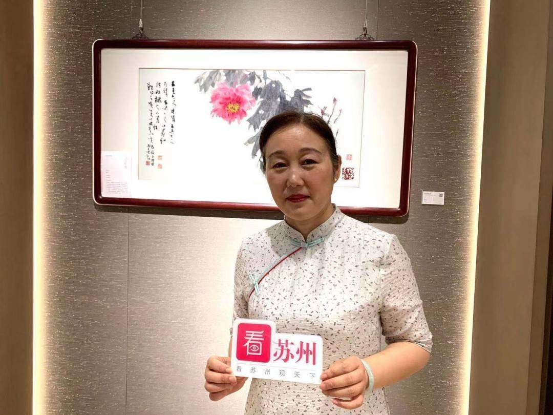 苏作馆现场展示苏绣制作技艺姚惠芬,女,正高级工艺美术师,国家级非