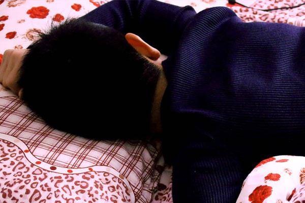 同款老婆睡姿图片 64fc1050c02e4a6c9709a84f3df1d372.jpeg