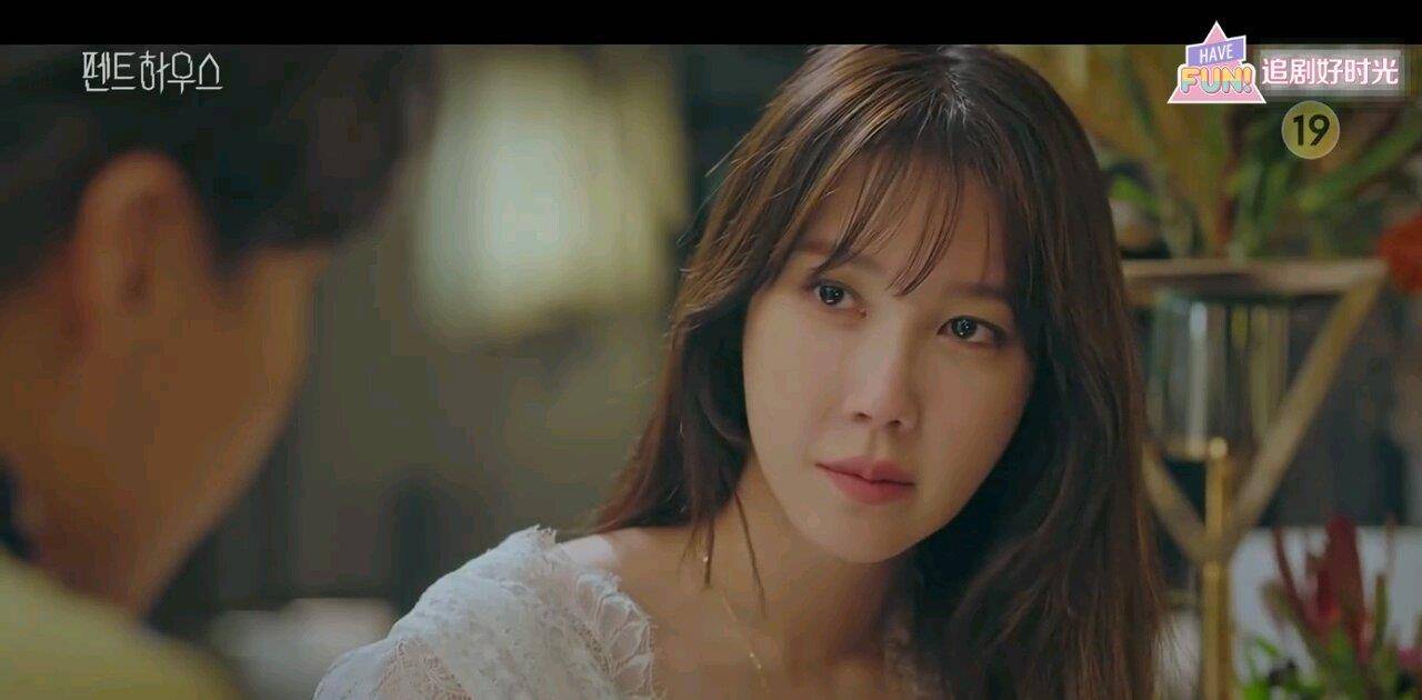 原创顶楼吴允熙彻底黑化激吻周丹泰还让他处理掉秀莲