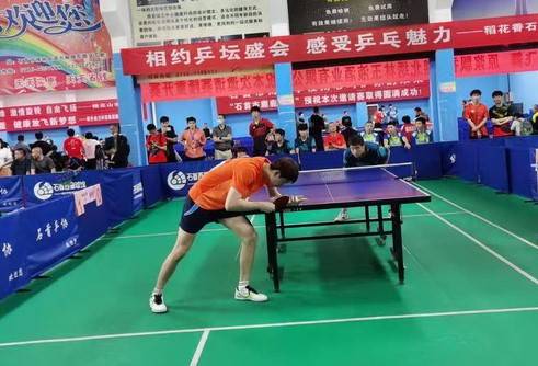 乒乓球如何接边球 597cb7b6dfcc4e2bb5b273bcc5a40922.jpeg