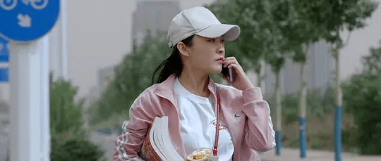 毕竟这也是邢冬冬团队第一次制作电影,有着这样的水平也是很不错了.