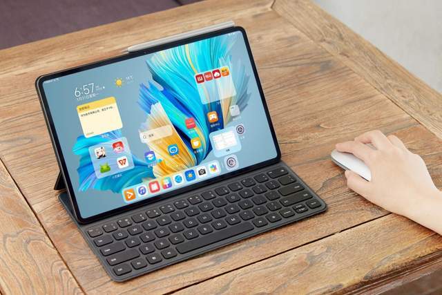强劲|华为 MatePad Pro 12.6 图赏：简约无感，强劲内芯