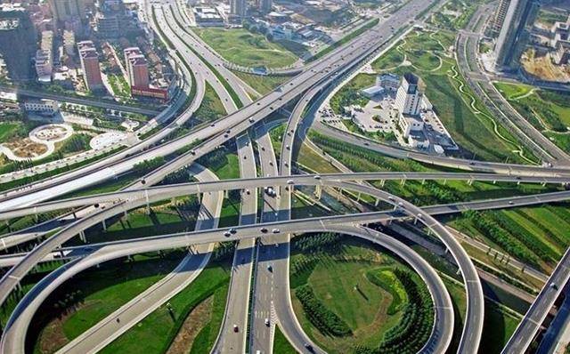 福建人口突破4000万人均gdp_北京常住人口突破2000万 外来人口742.2万占37(2)