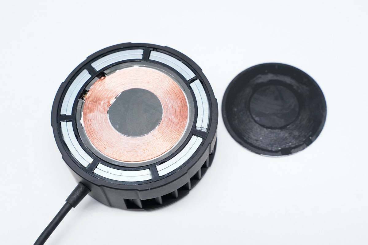 原创一款能制冷的磁吸无线充电器该如何设计拆开给你看