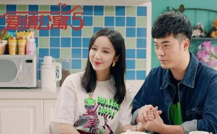 咋样才算爱情 fdf18984eb744321976fd4dbd46f8009.jpeg