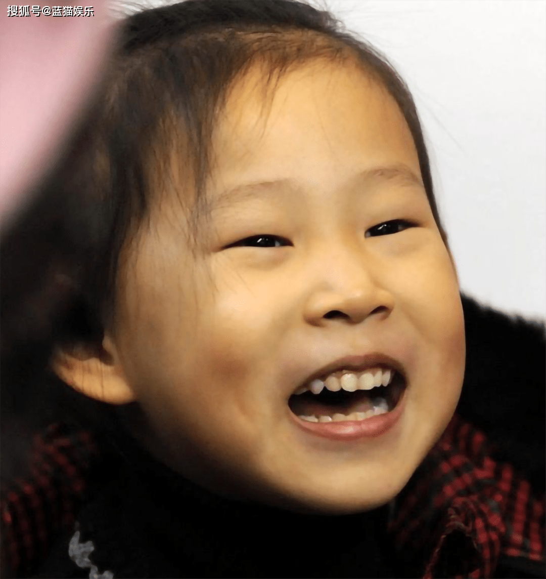 小沈阳女儿逆风翻盘?晒美照神似金智妮,被网友称赞"高级脸"