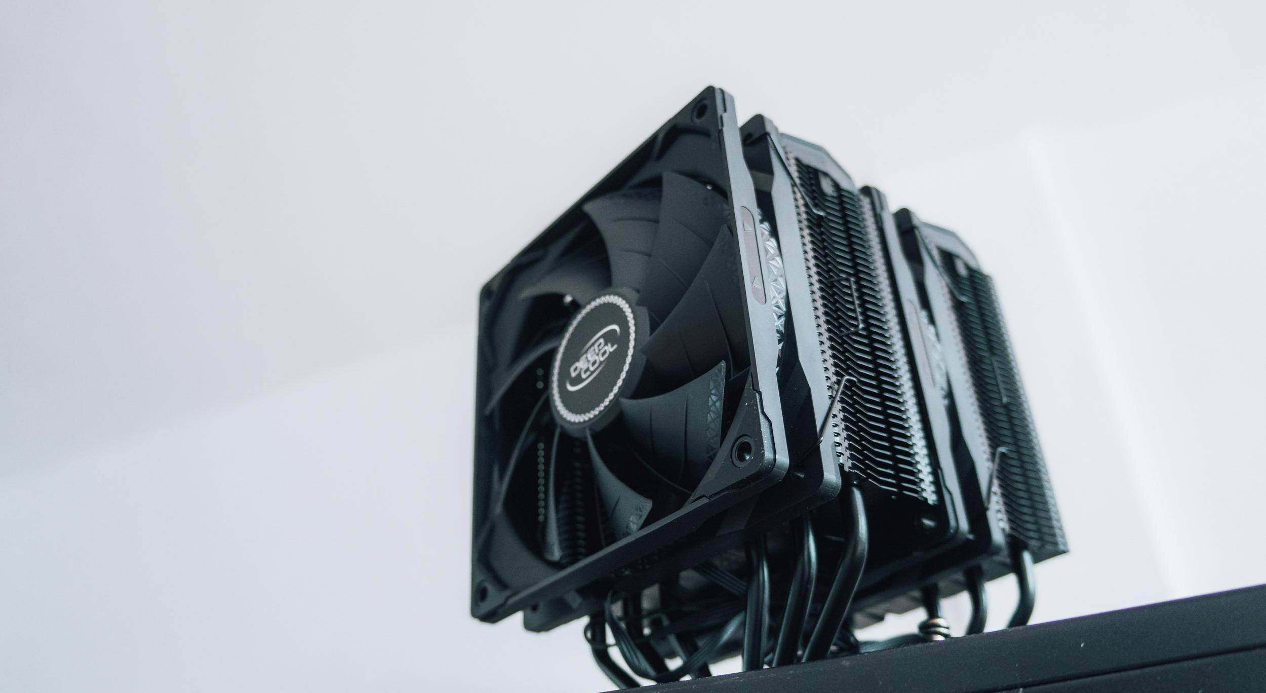 不爱彩妆爱武装 大霜塔PRO夏日大作战。