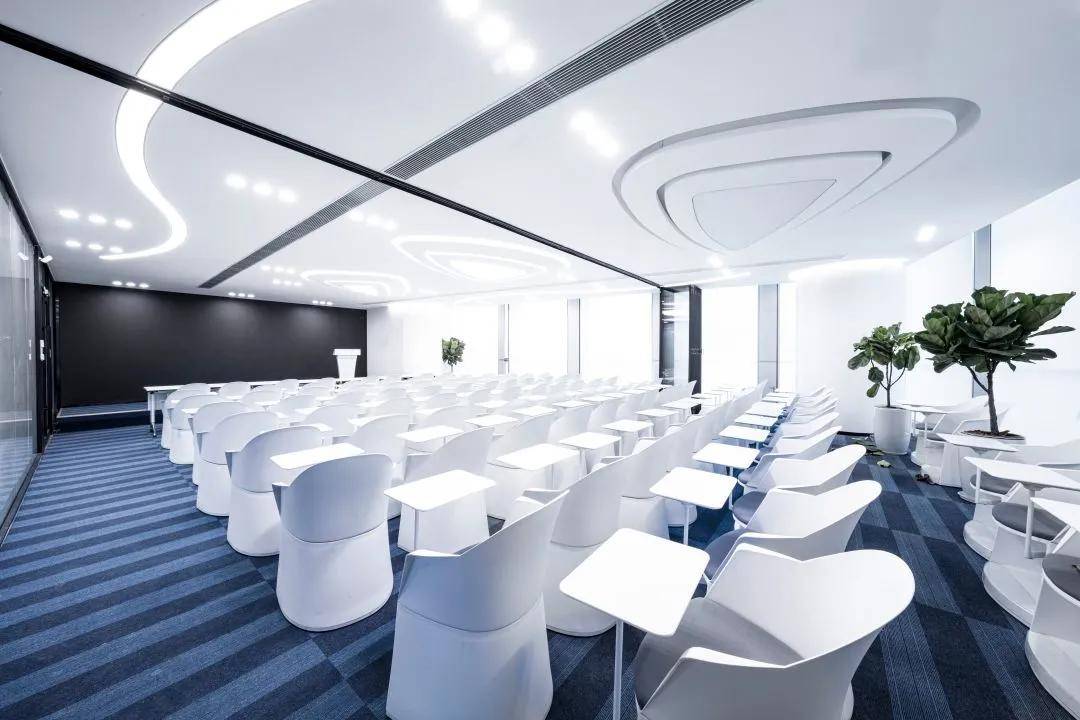 港澳青年创新创业中心,办公新标杆_空间