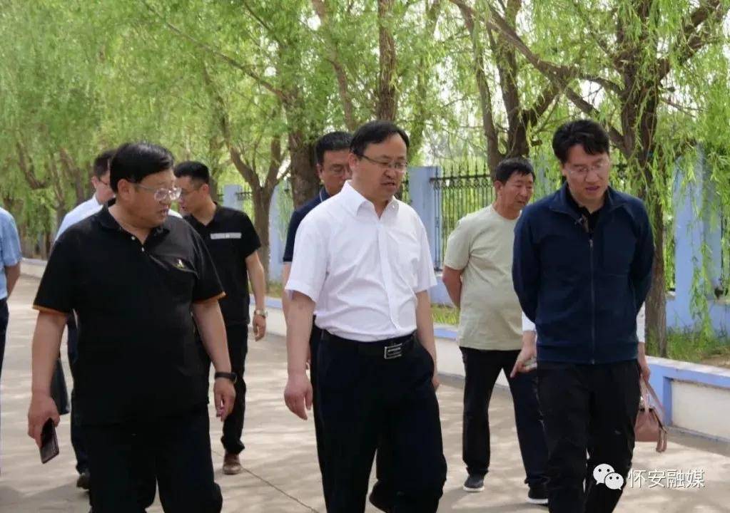 怀安县委书记刘源到清源污水处理厂调研