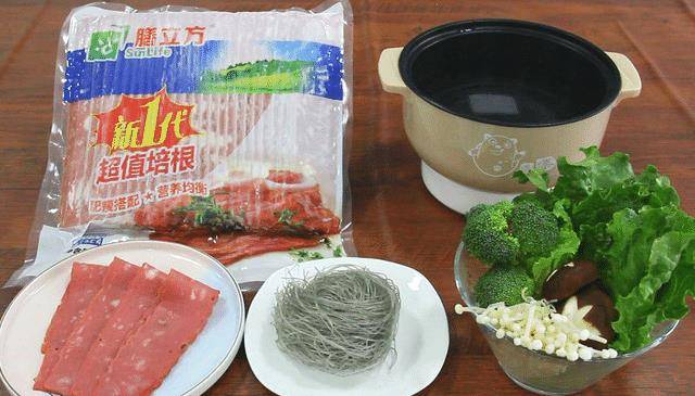 麻辣烫配什么菜 60c5b463f412430c98af451ddcb14cd2.jpeg