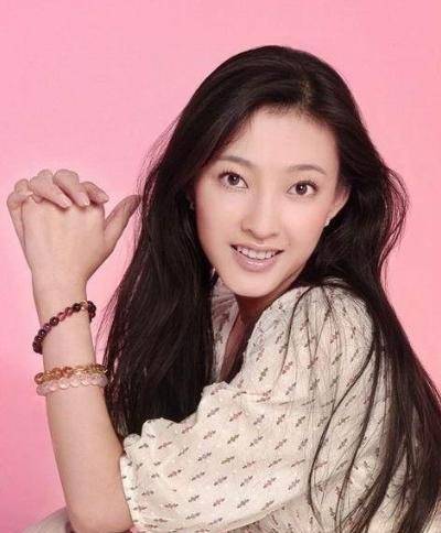 原创李幼斌女儿25岁嫁家暴男产子后被抛弃27岁含恨而终