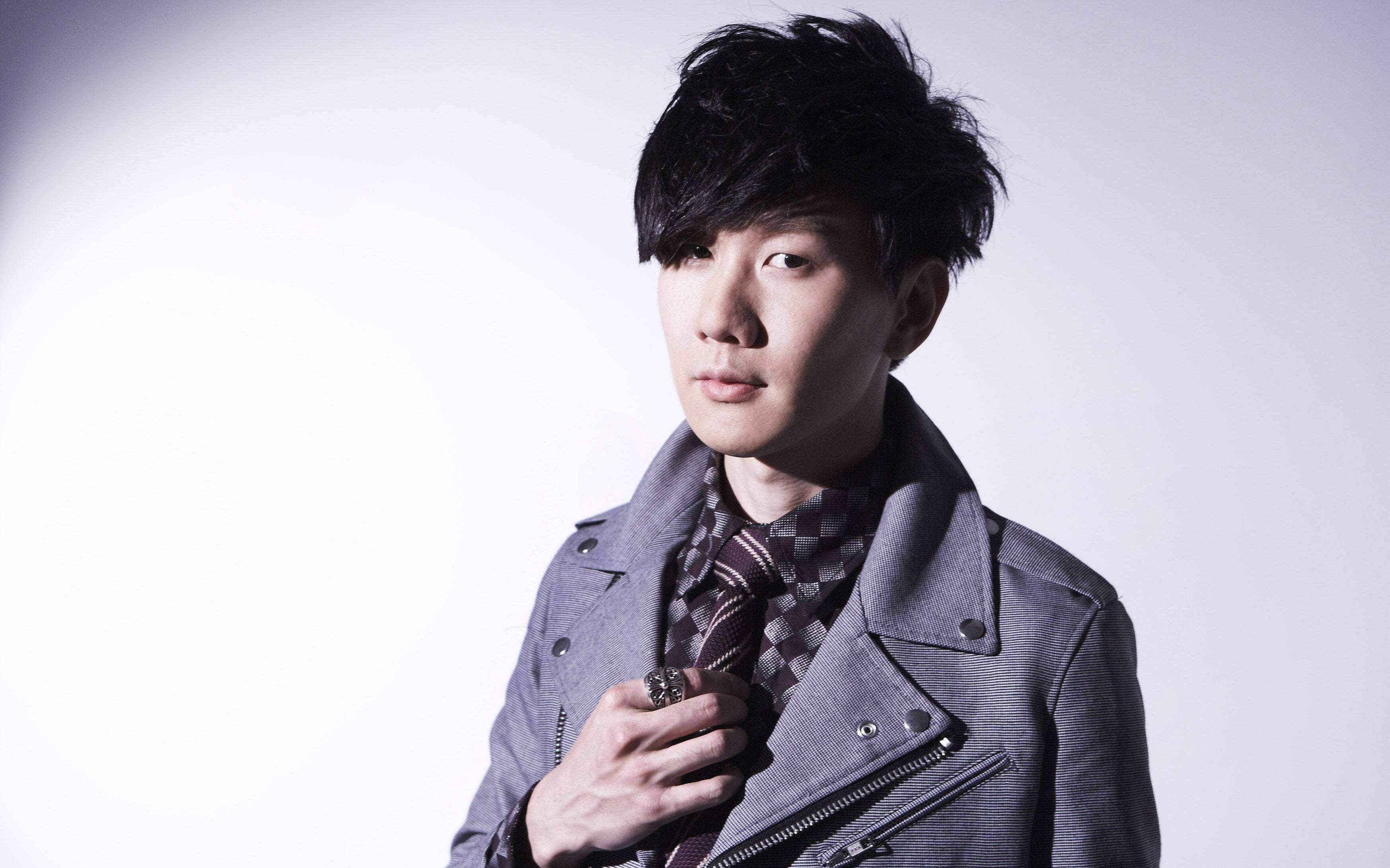 原创华语新歌流行榜华晨宇周深都成为内地歌手黑马乐坛不再断层