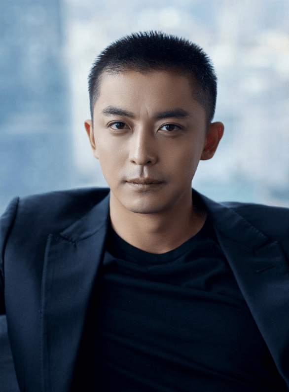 不愧是爱情公寓最勇的男人李佳航硬刚谣言喊话别跑