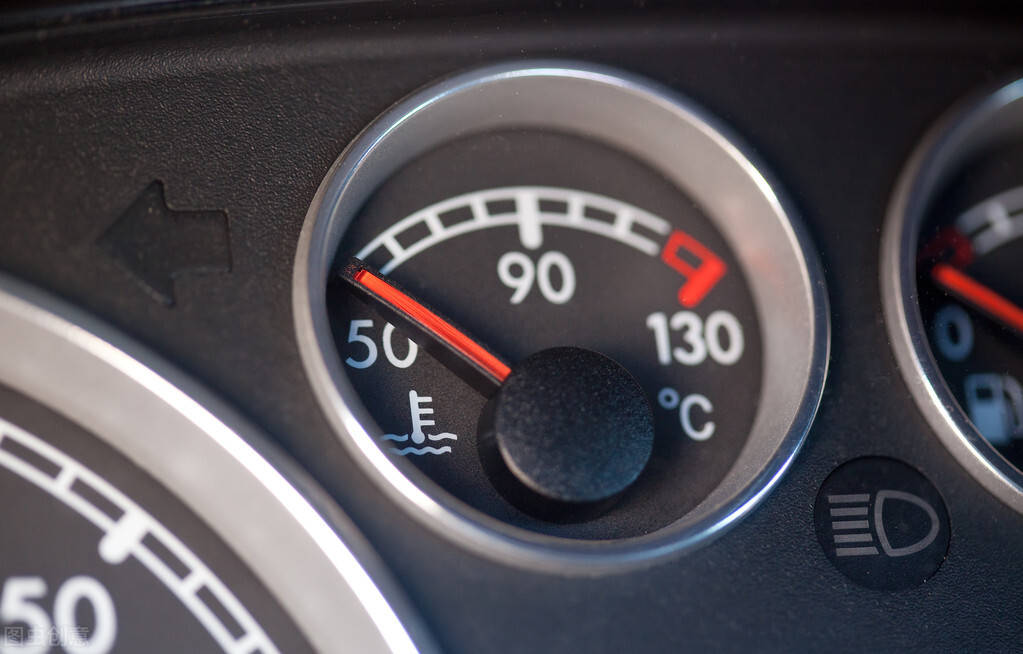 泡茶水温多少度正常表 9a965576274f436b8dfb0e473aa8cabb.jpeg