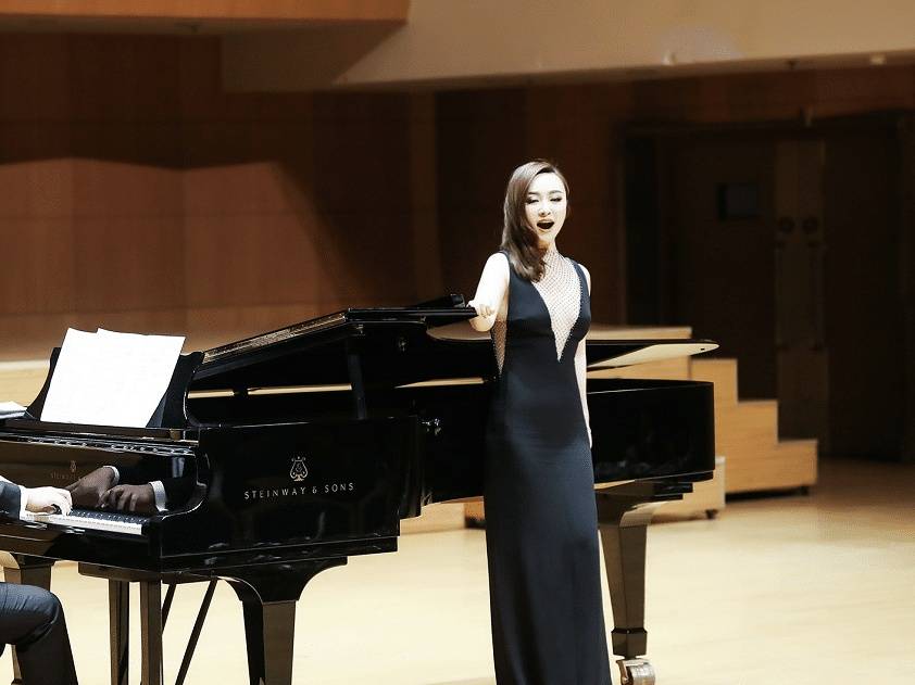 沈腾姐姐有多美 看到真实长相后 沈腾校草传言是真的_沈娜