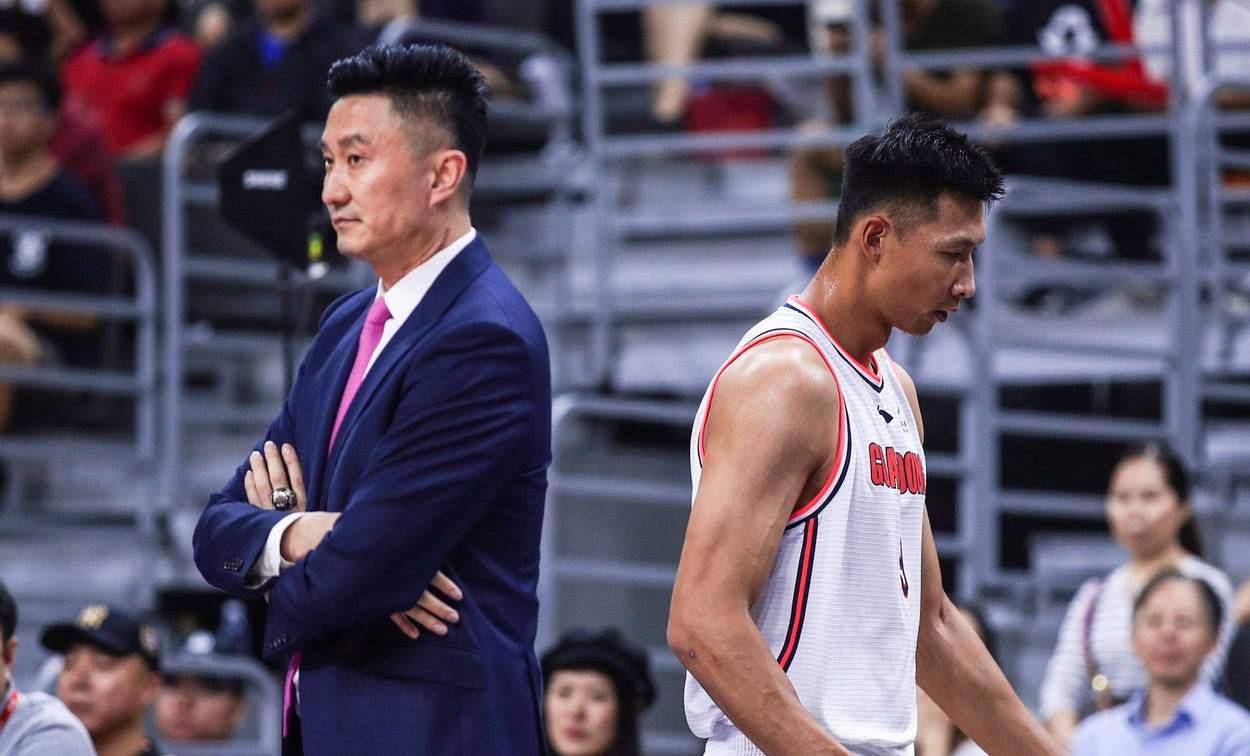 易建联罕见发声如今已做出退役规划杜锋要做好准备