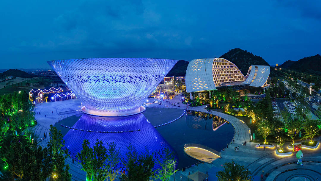 百媒亿粉游江西·从景德镇出发,"千年瓷都"吸引过亿关注!