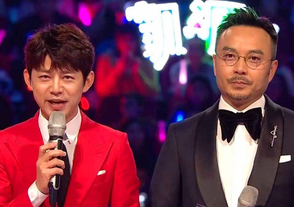 何炅最近的综艺节目叫什么 8260894d80b54e0aa54698ae8c82fb2c.jpeg