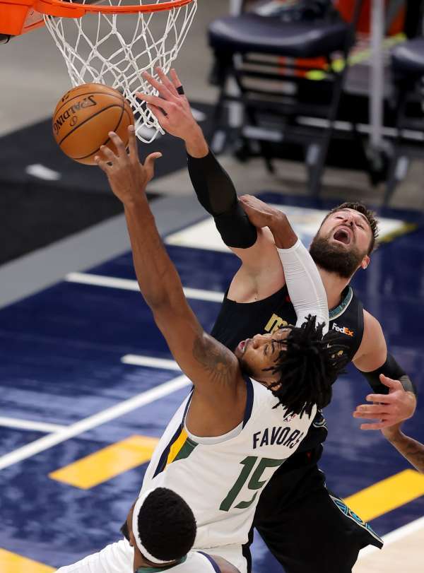 打回大众视野之中_费沃斯